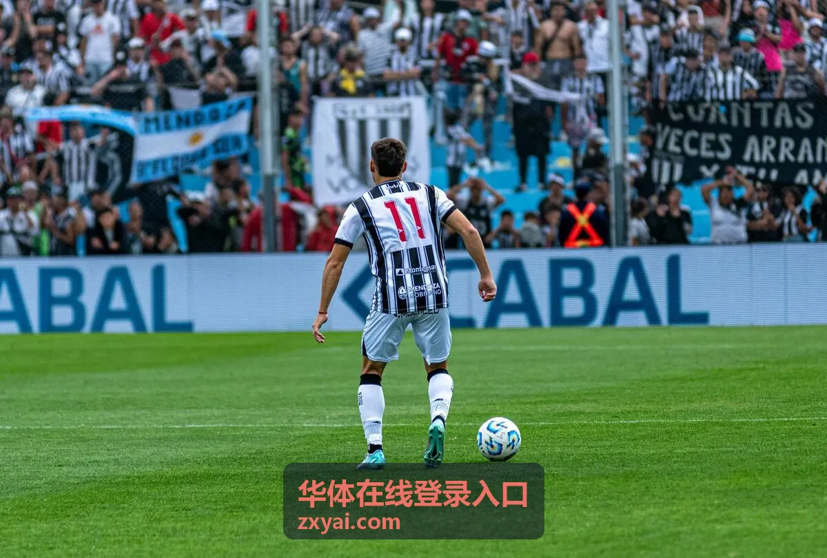华体在线平台会员服务与场馆预约场景展示